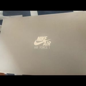 Nike Air Force 1